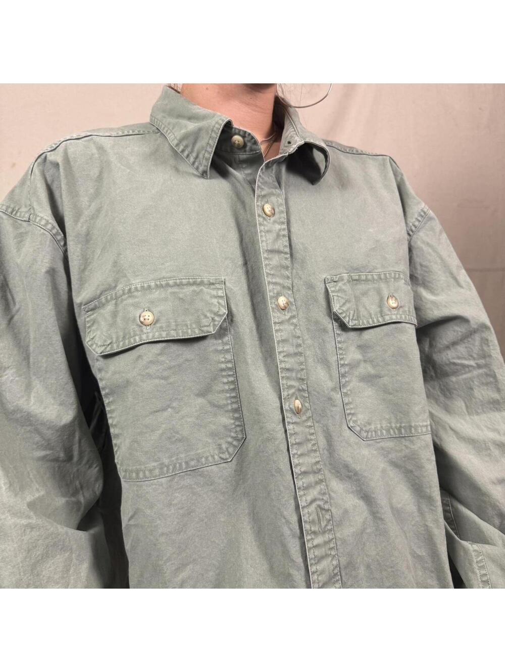 🫒 Vintage LL Bean Button-Up Shirt – XL Regular – Soft Sage Green